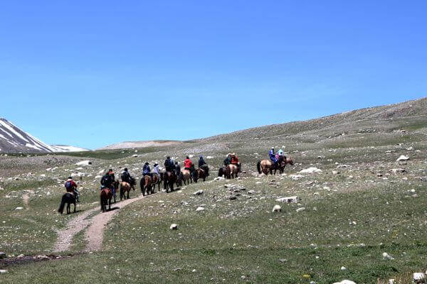mongolia horse riding 179