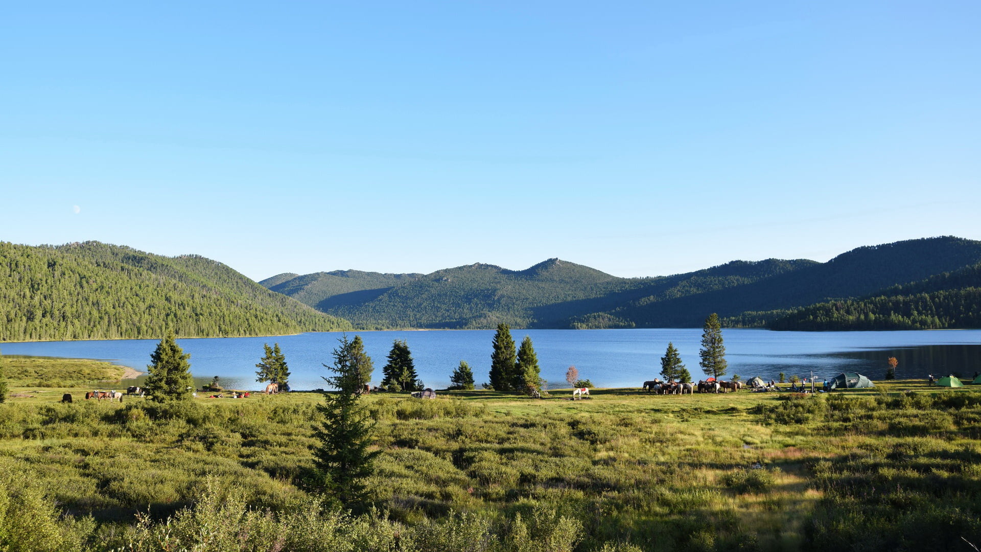 Khagiin Khar Nuur